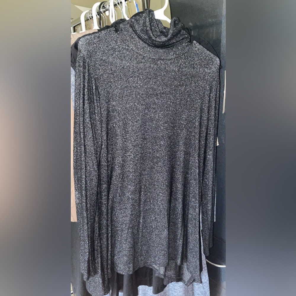 Long sleeve sweater